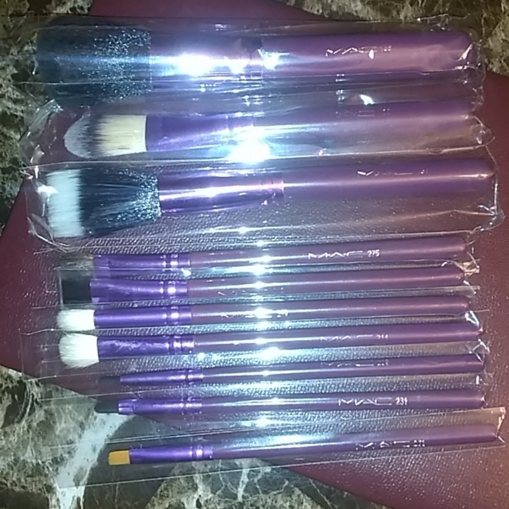 M.a.c. makeup brushes